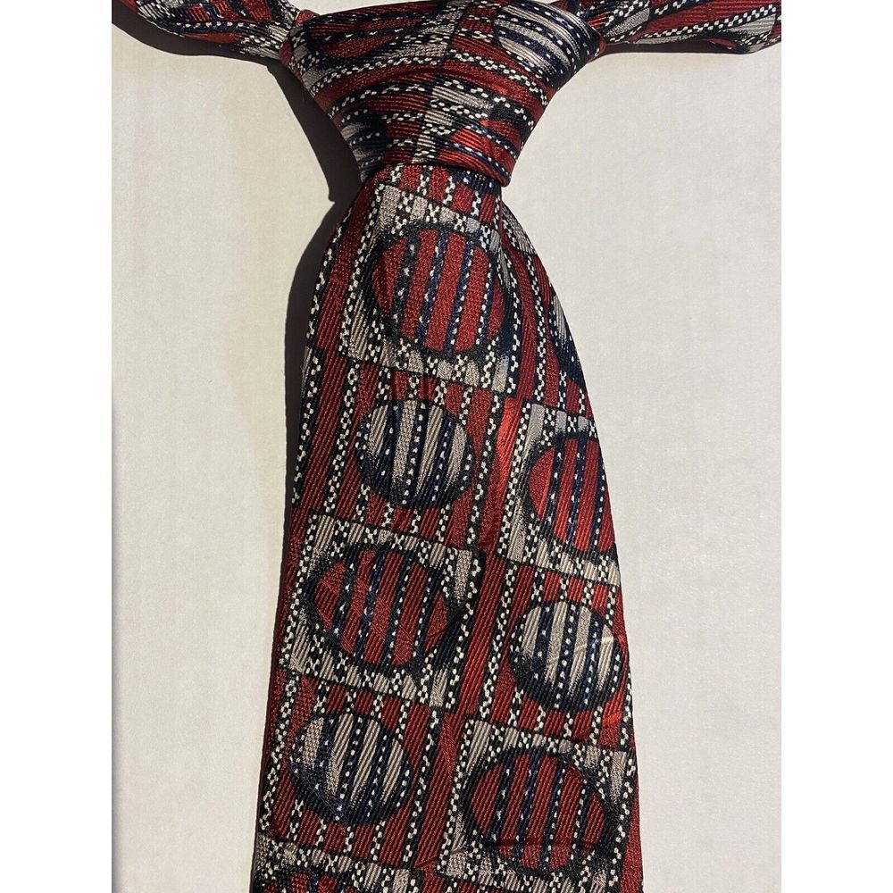 Roberta Collection Mens 100% Silk Tie Silver/Red Circles In Square Made In Italy